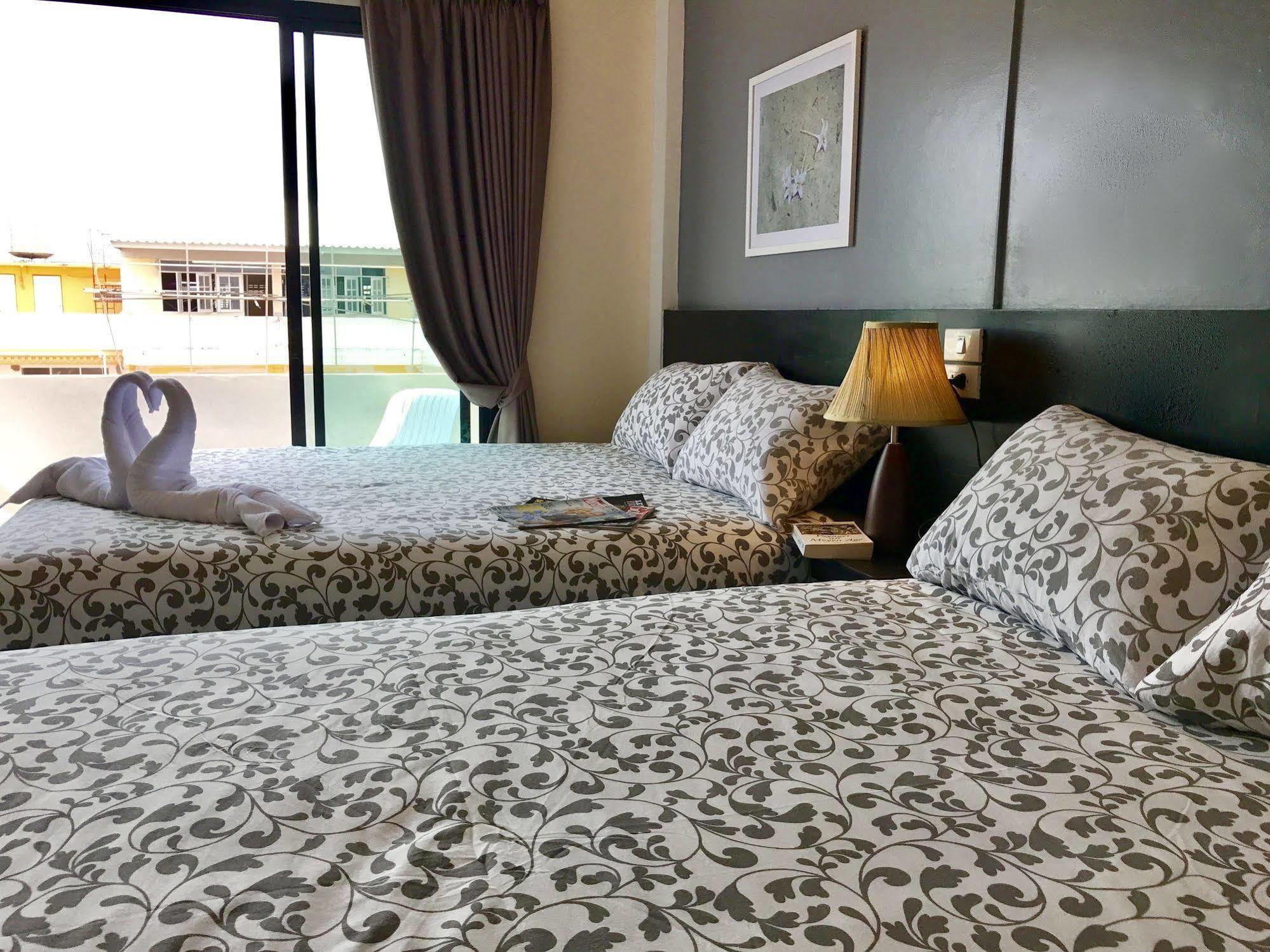 The Beach Cha Am Residence Ча Ам Екстериор снимка